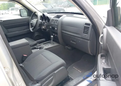 2011 Dodge Nitro Heat z USA, uszkodzony, nr VIN 1D4PT4GK7BW511423